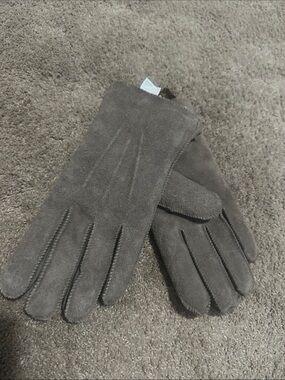 Men's Gray Suede Leather Gloves - Classic Winter Accessory